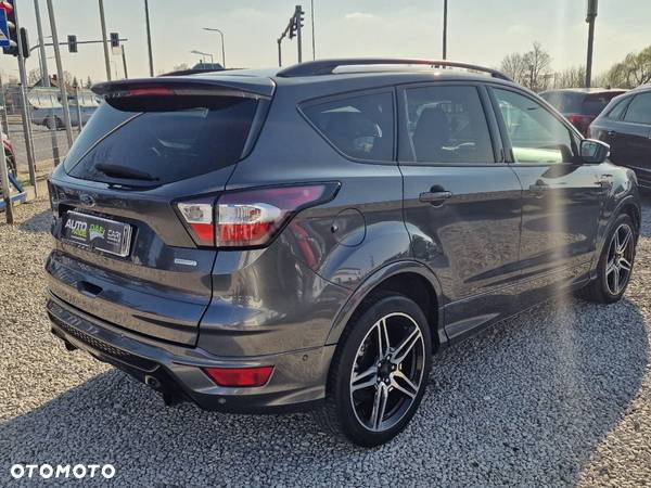 Ford Kuga - 35