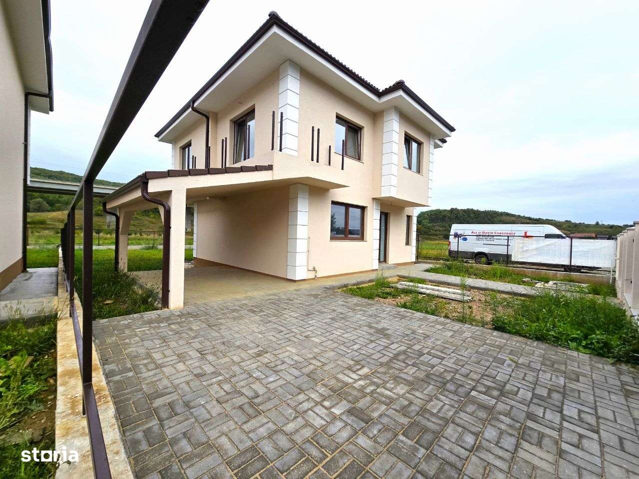 Comision 0% Case individuale, 110mp utili, 400mp teren, Luna de Sus-0