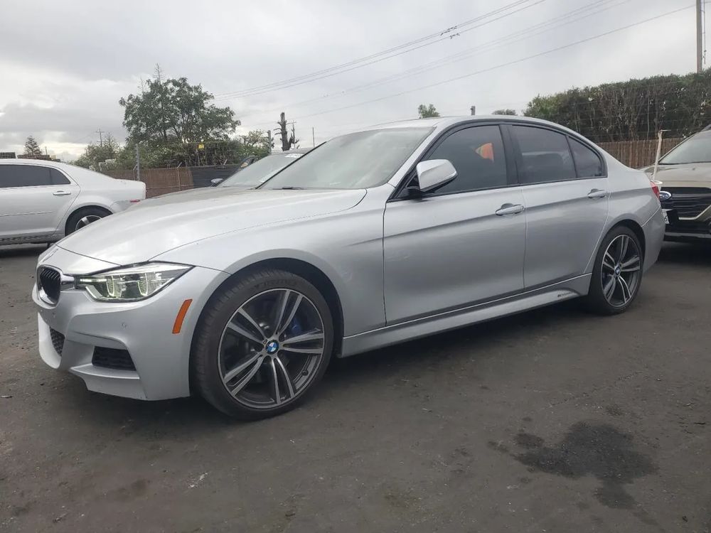 BMW 3 Series F30/F31 335i xDrive Sport-Aut Sport Line 2015
