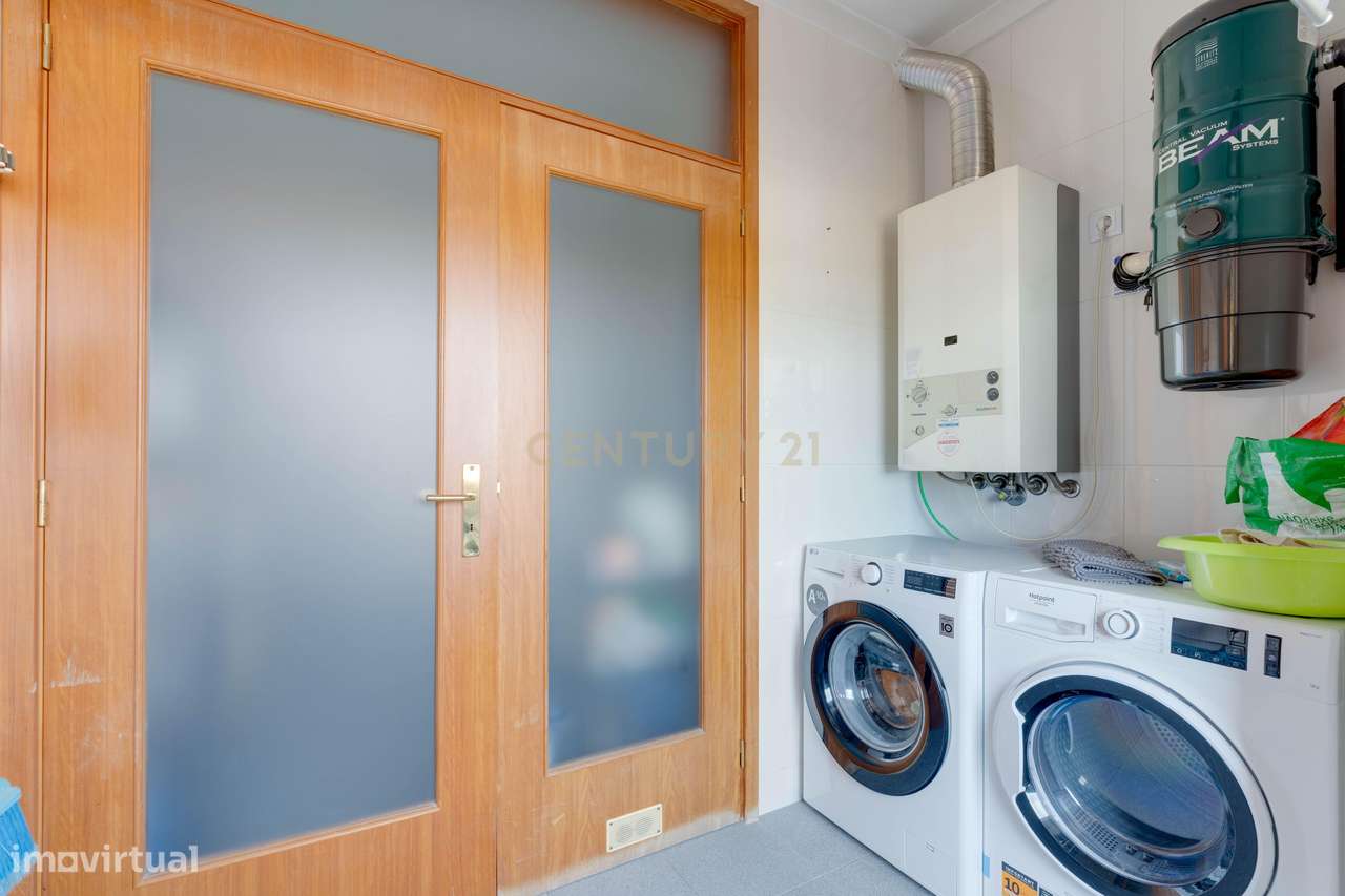 Apartamento T2+1 com Lugar de Garagem | Mozelos, Santa Maria da Feira-7