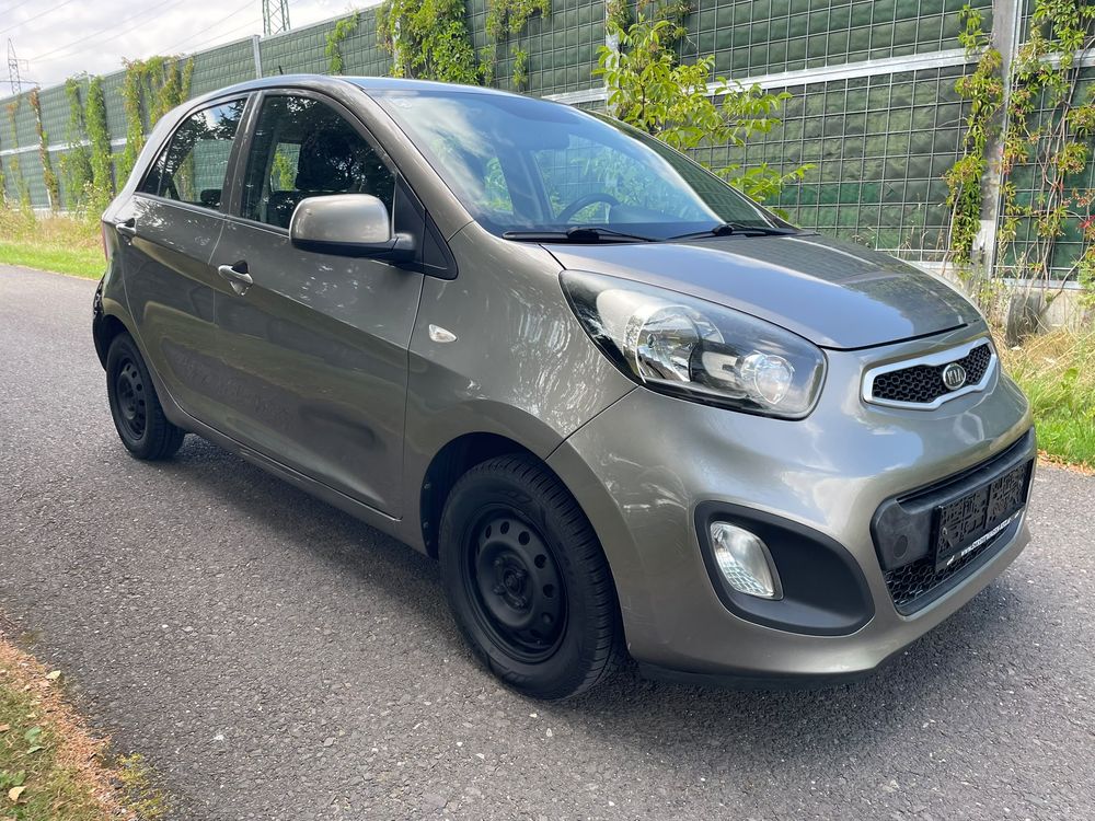 Kia Picanto (Morning) II (2011-) 1.0 Spirit 2011