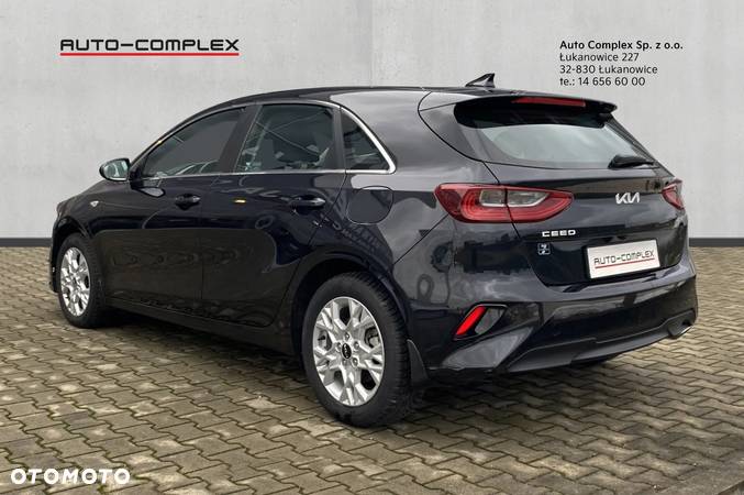 Kia Ceed 1.5 T-GDI M - 6