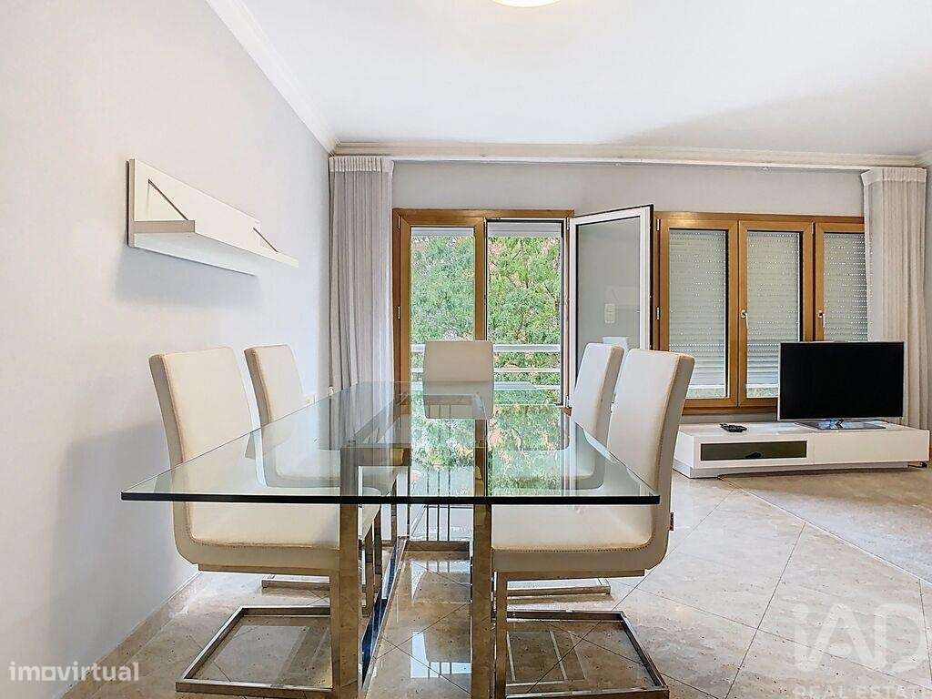 Apartamento T2 em Odivelas de 102,00 m2 - Grande imagem: 5/27