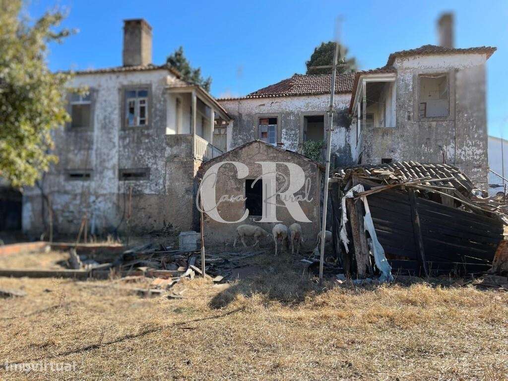 6 Prédios Urbanos e um Terreno Rústico para Renovação – Lousã-15