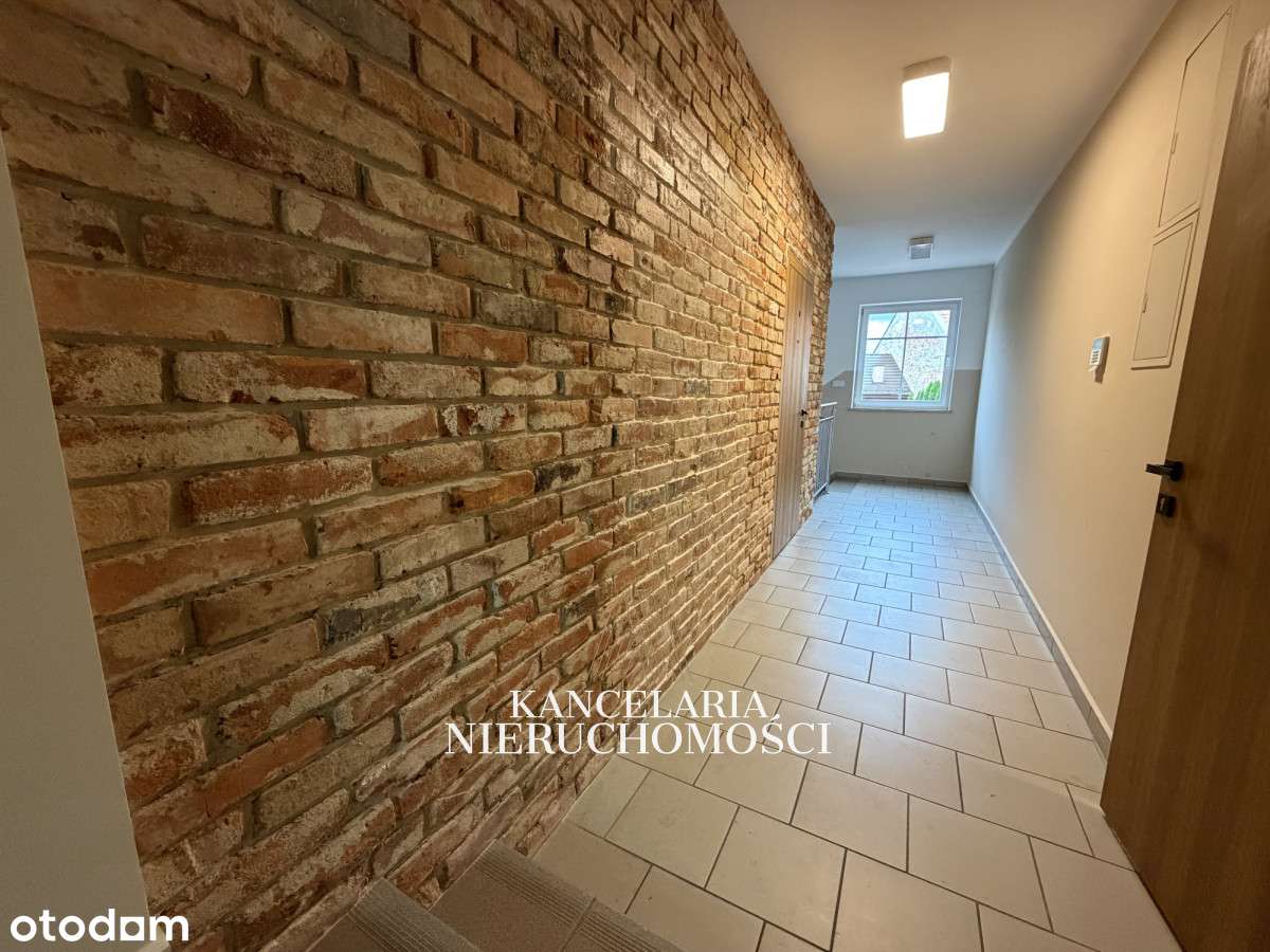 Duże mieszkanie + dwa miejsca parkingowe!-17