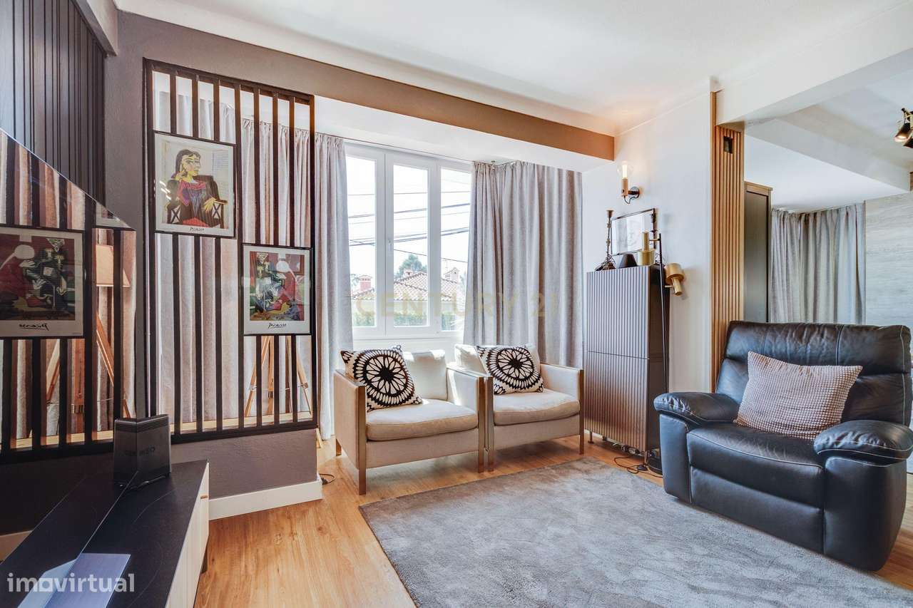 MORADIA T4 COM JARDIM E GARAGEM-17