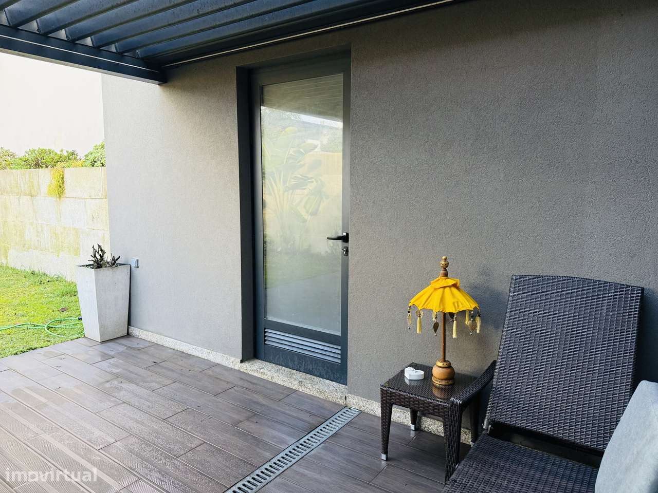 Moradia 3 frentes 200m praia-46