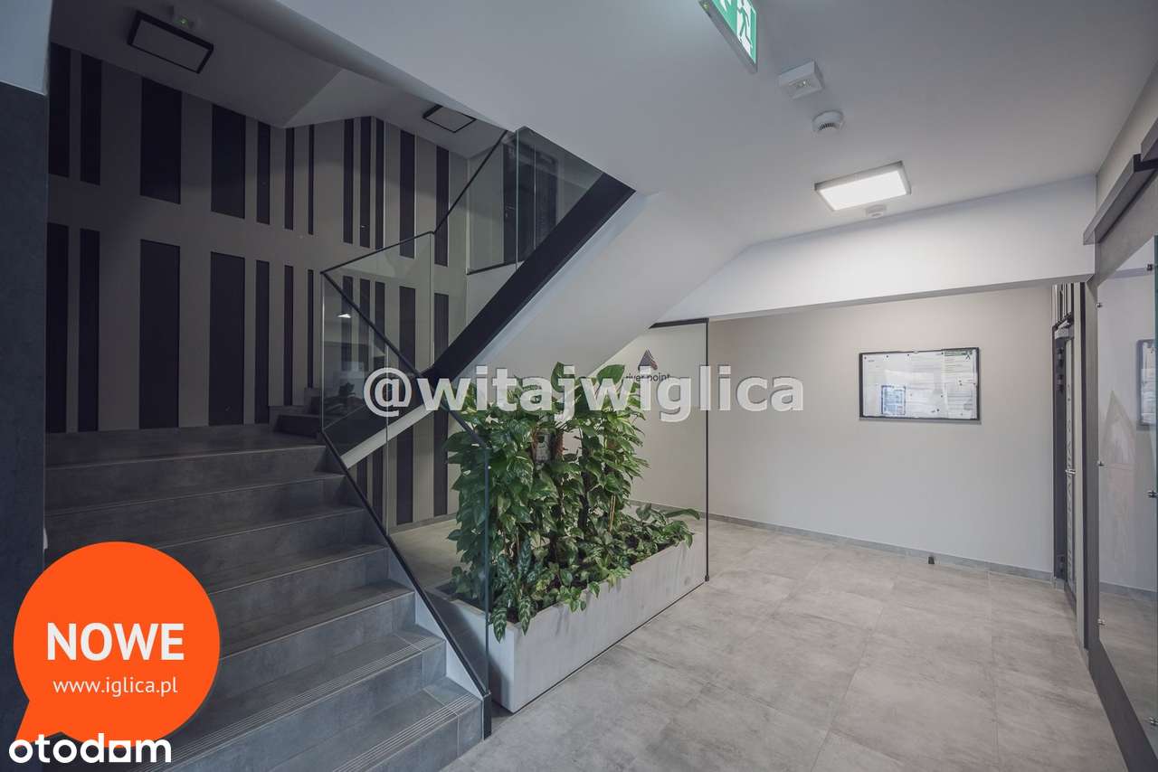 Kępa Mieszczańska, balkon, duże okna. HIT-6