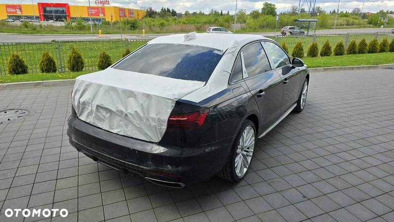 Audi A4 40 TFSI mHEV S Line S tronic - 6