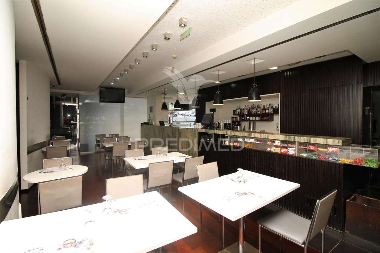 Exploração de Restaurante, Pastelaria, Padaria e Fabrico - Grande imagem: 5/6