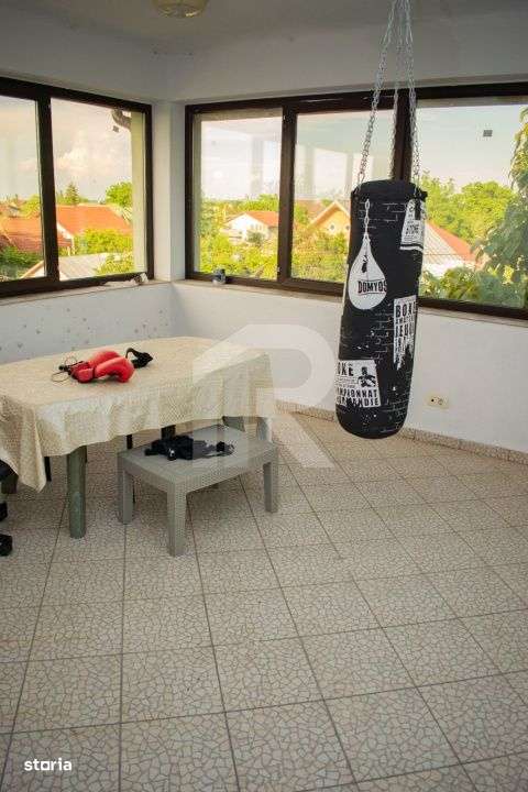 VILA Darza  -350 mp utili \ 700 mp teren\ 6 camere\4 bai - 280000 E ne-16