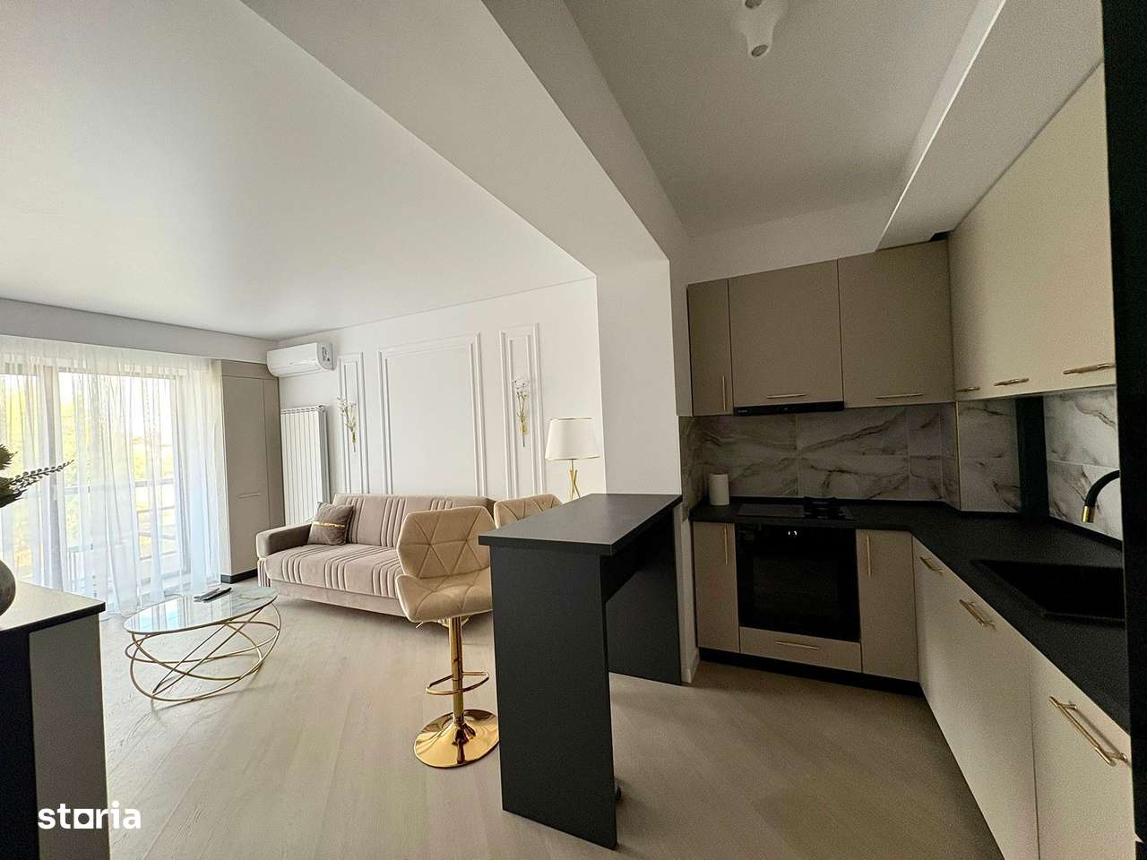 Apartament 2 camere Cortina North - Imagine principală: 2/8