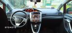 Toyota Verso 1.6 Premium - 8