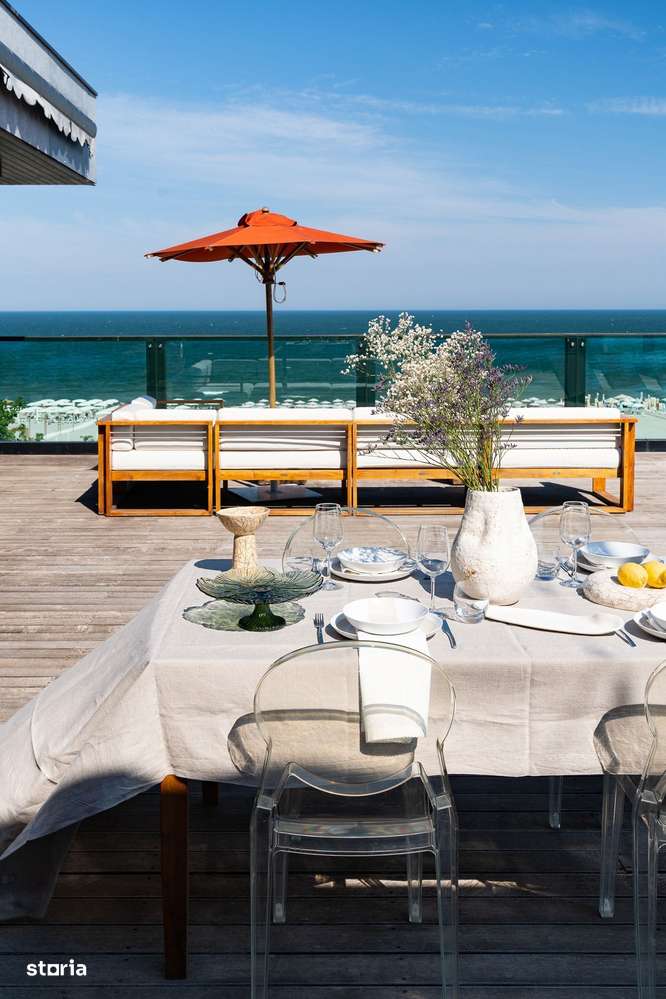 Penthouse cu vedere frontala la mare-2