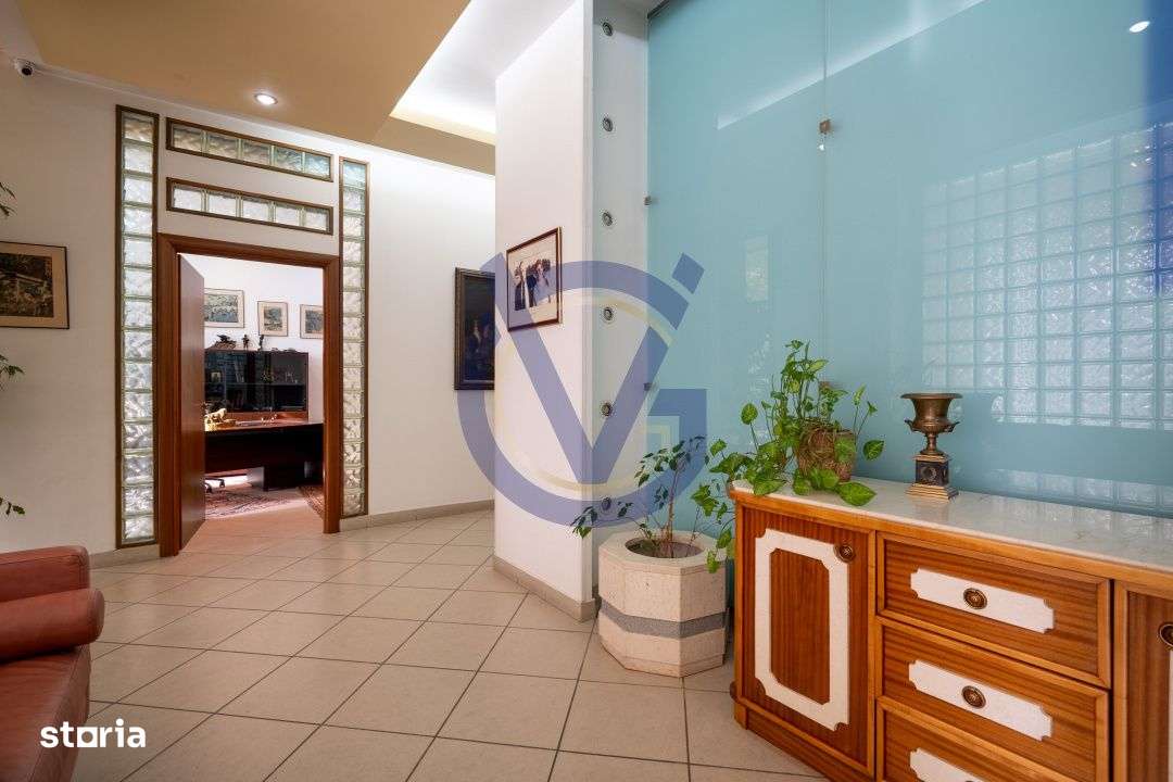 Investitie cu Randament de 8,5% sau achizitie pt. Clinica, Birouri - C - Imagine principală: 4/19