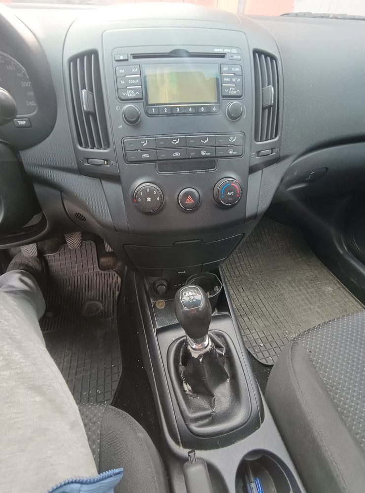 Hyundai i30 1.6 MPi Highway 2011