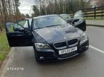 BMW Seria 3 318i - 15