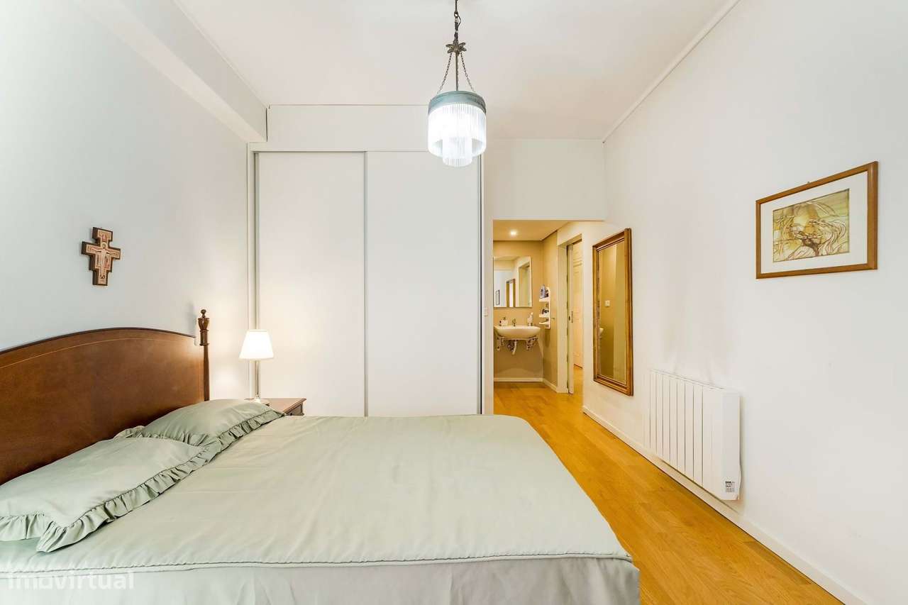 Apartamento T3 com Varanda | Centro Barcelos-12