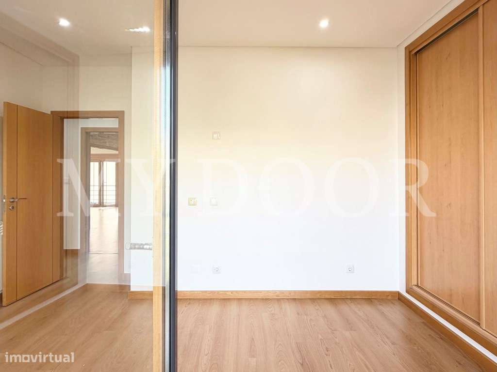 Apartamento T3 - Urb. Colinas do Cruzeiro - Excelente oportunidade-21