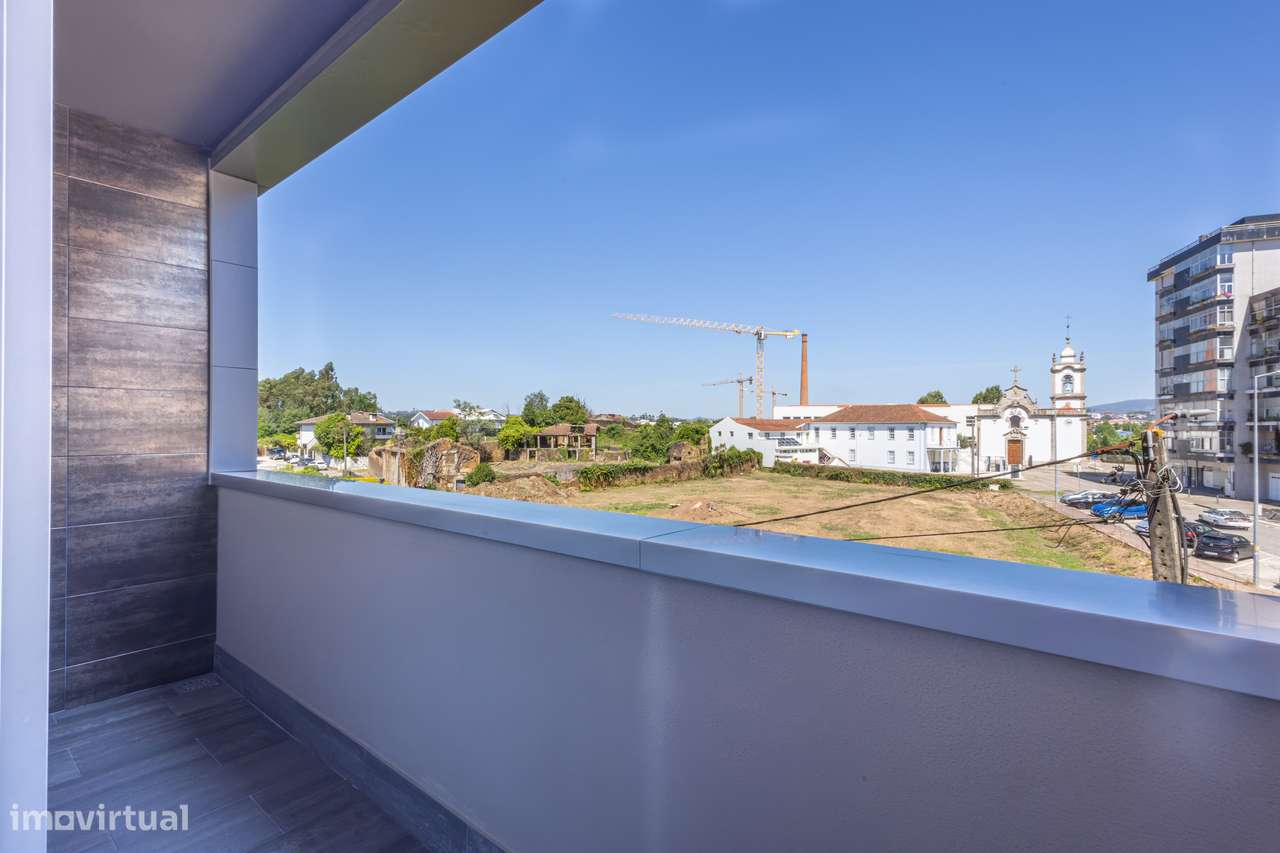Excelente apartamento T3 no centro da Trofa-44