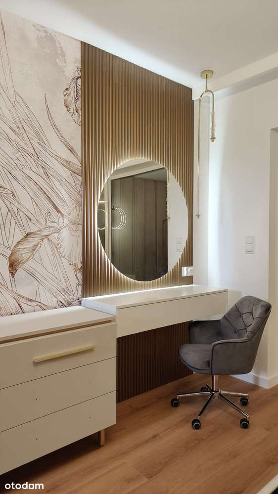 3-pokojowy w pełni urządzony apartament - nowy, nigdy niezamieszkały-0