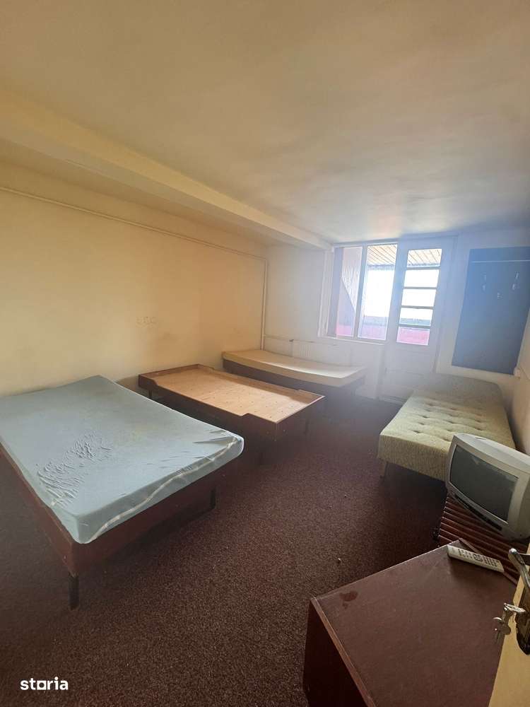 Motel 16 camere + Restaurant | 560 mp desfasurati si 608 mp teren-16