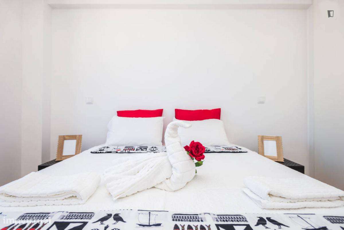 Apartamento com 4 quartos - localizado em Mouraria Lisbon - Grande imagem: 2/15