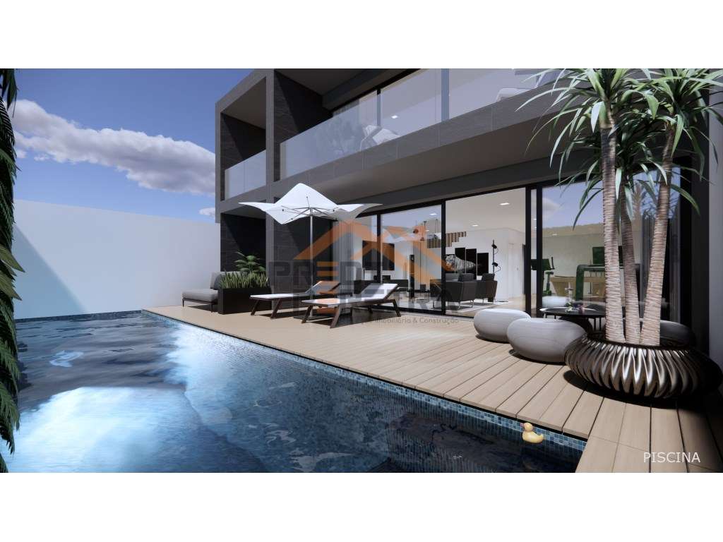 Moradia T5, com piscina, situada na Mealhada, Loures. - Grande imagem: 4/27