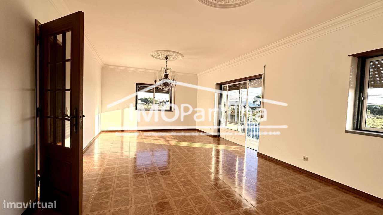 Oportunidade Moradia isolada de tipologia T4 São João das Lampas - Grande imagem: 5/41