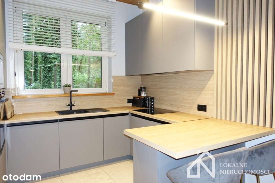 Wyjątkowy dom w otulinie prywatnego lasu w Łukowie na sprzedaż!-13