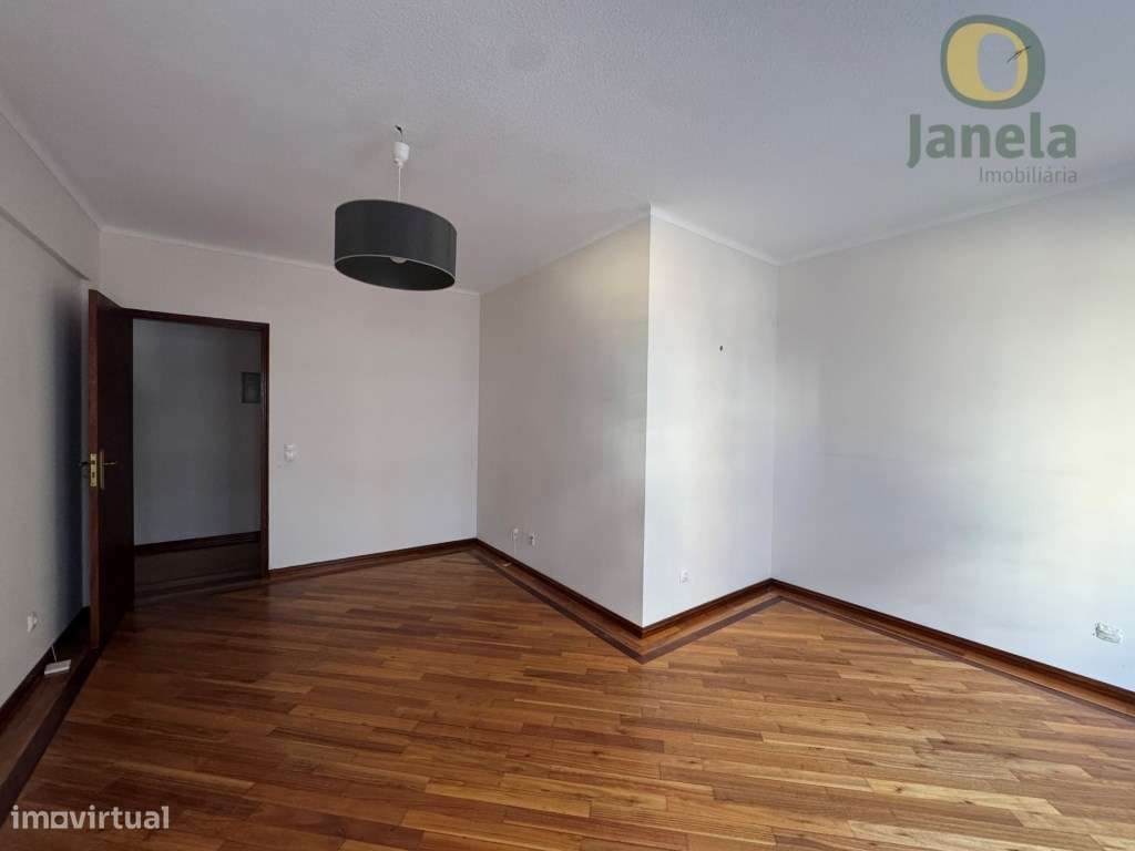 Apartamento T0 com Excelente Área no Centro de Faro - Ideal para Pr... - Grande imagem: 5/16