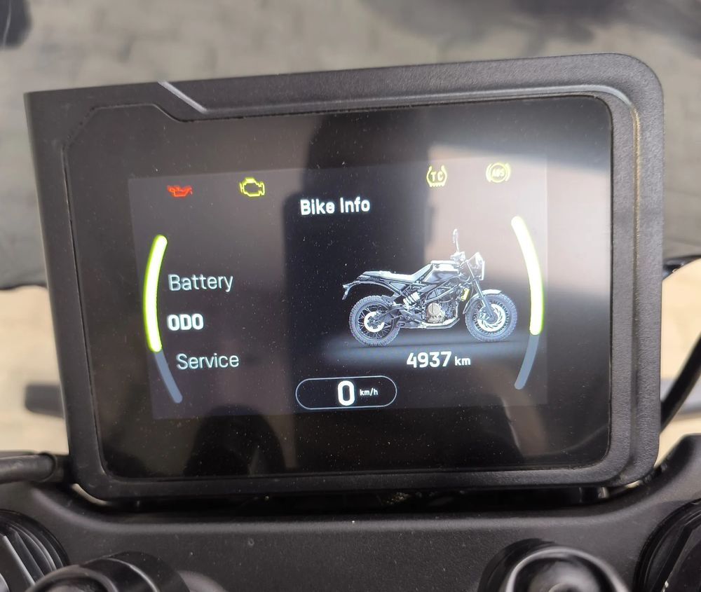 Husqvarna Svartpilen 401