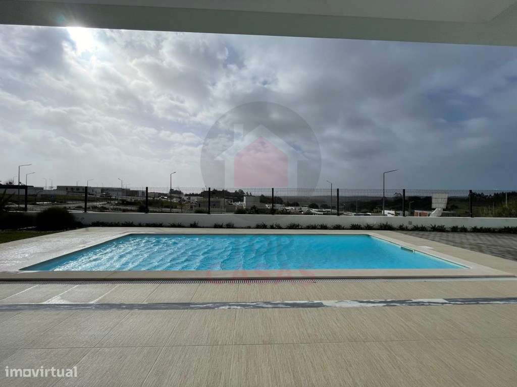 Moradia de estilo contemporânea na Quinta do Negrelho, Caldas da Ra... - Grande imagem: 3/32