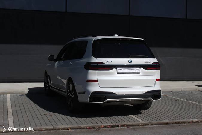 BMW X7 40 i xDrive - 8