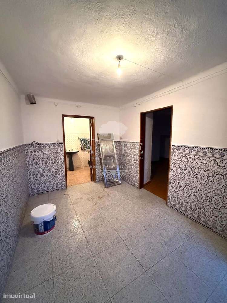 Moradia T2 em localização central nas Alcáçovas – Excelente oportunida - Grande imagem: 5/22