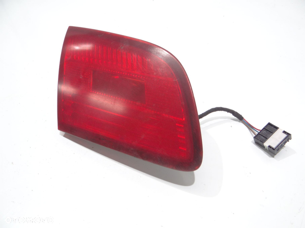 LAMPA LEWA TYLNA LEWY TYŁ BMW E93 7162303 OE - 8