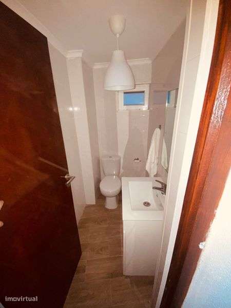 Moradia T2 , mobilado e remodelado - Grande imagem: 5/10