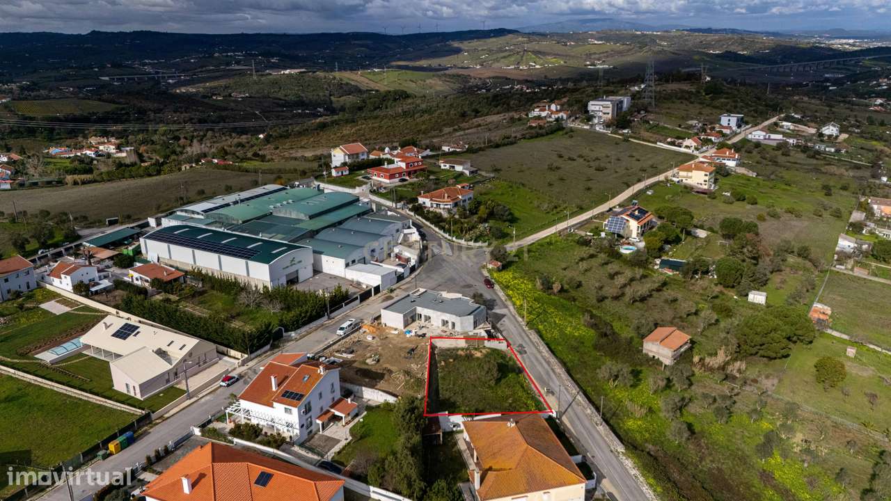 Terreno para Construção com Projeto Aprovado – Quinta da Coutada, Vila-5