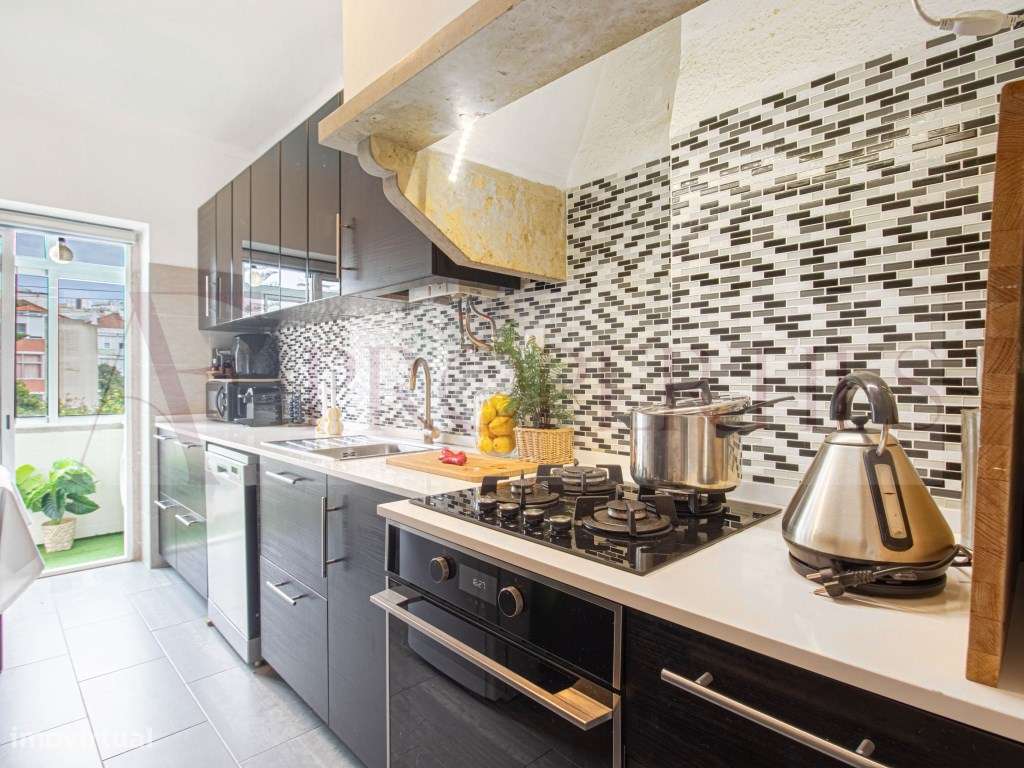 T2 Remodelado com Excelente Exposição Solar-3