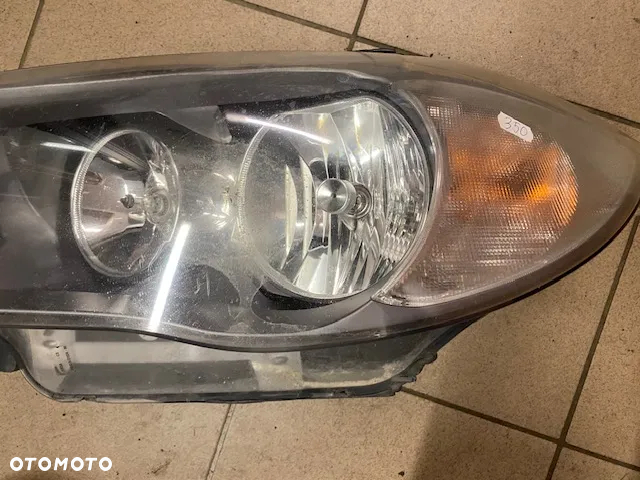 REFLEKTOR LAMPA PRZÓD LEWA BMW E87 7193387 - 3