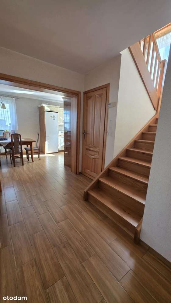 Dom w spokojnej lokalizacji, do wprowadzenia.-0