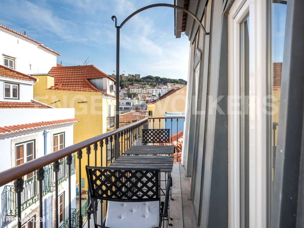 Charmoso prédio para venda no Rossio - Grande imagem: 3/38