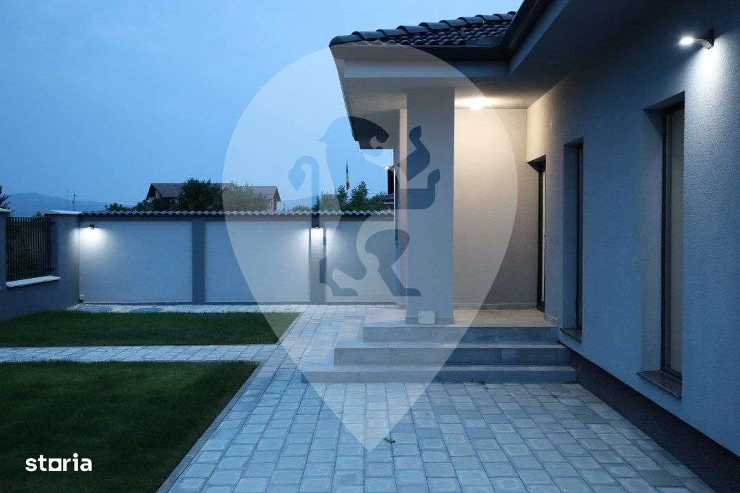 Casa cu 3 Camere Minimalista | Moderna | Cristian - Imagine principală: 4/19