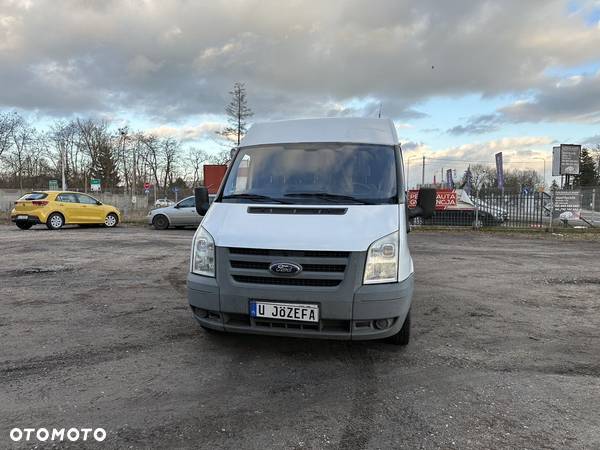 Ford Transit Tourneo - 3