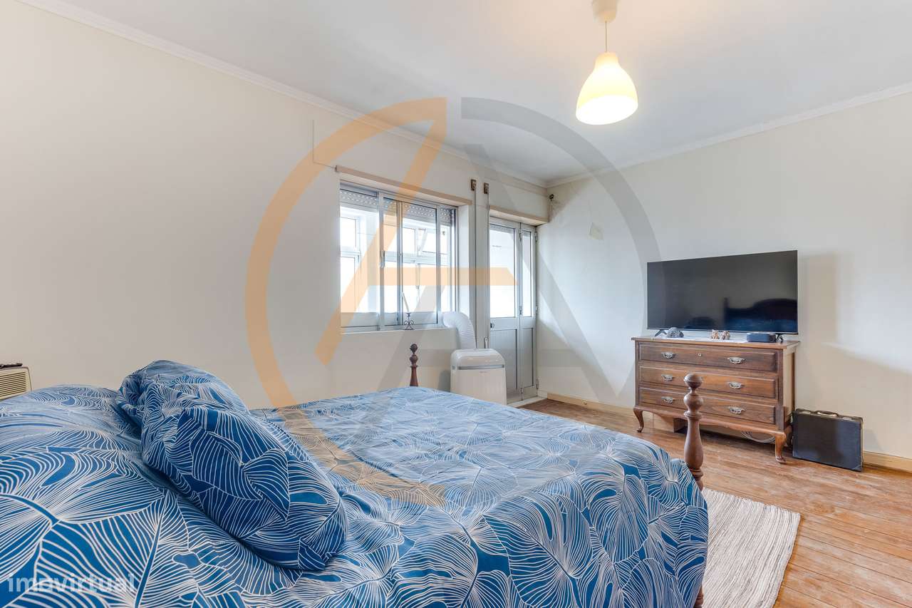 Apartamento T1 com Espaço Exterior | Cedofeita-22