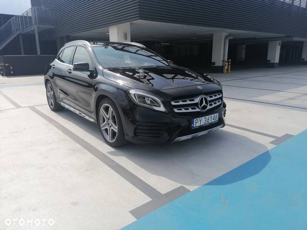 Mercedes-Benz GLA 200 7G-DCT AMG Line - 16