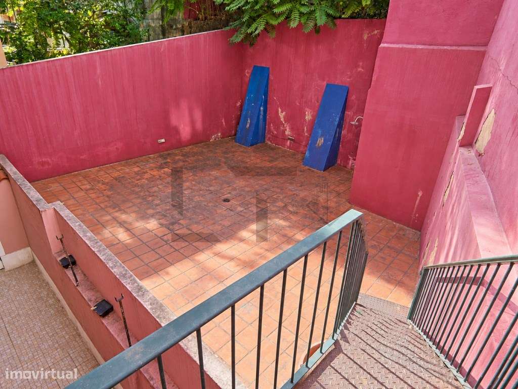 Apartamento T3+1 com Pátio Privado a 2 passos da Av. da LIberdade p...-10