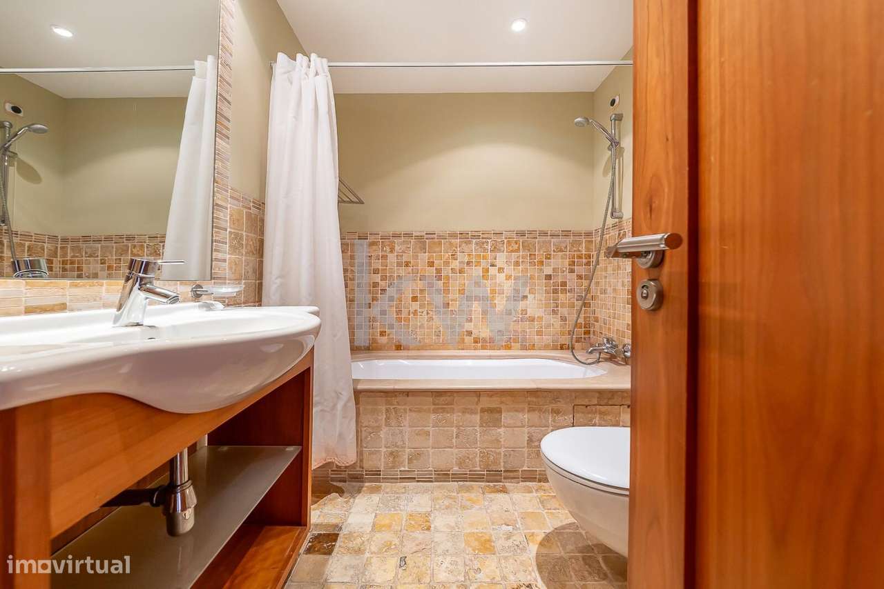 Charmoso Apartamento T1 com Potencial de Expansão na Urbanização Bo - Grande imagem: 4/21