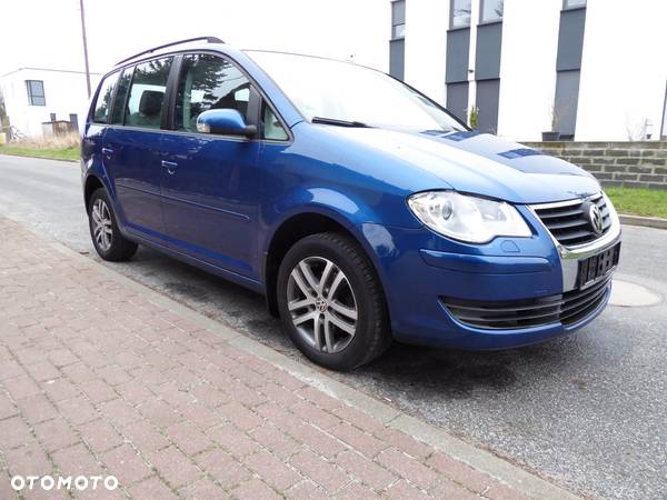 Volkswagen Touran 1.4 TSI Comfortline DSG - 5