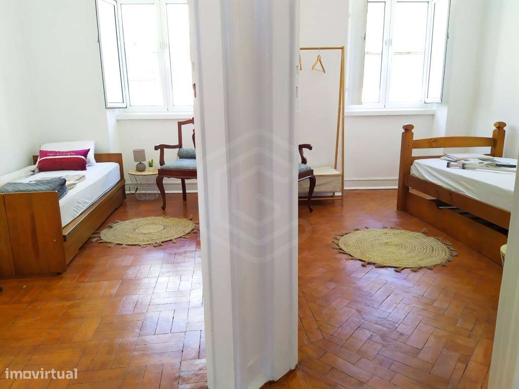 Prédio, com três apartamentos, no centro do Fundão, Castelo Branco - Grande imagem: 4/18